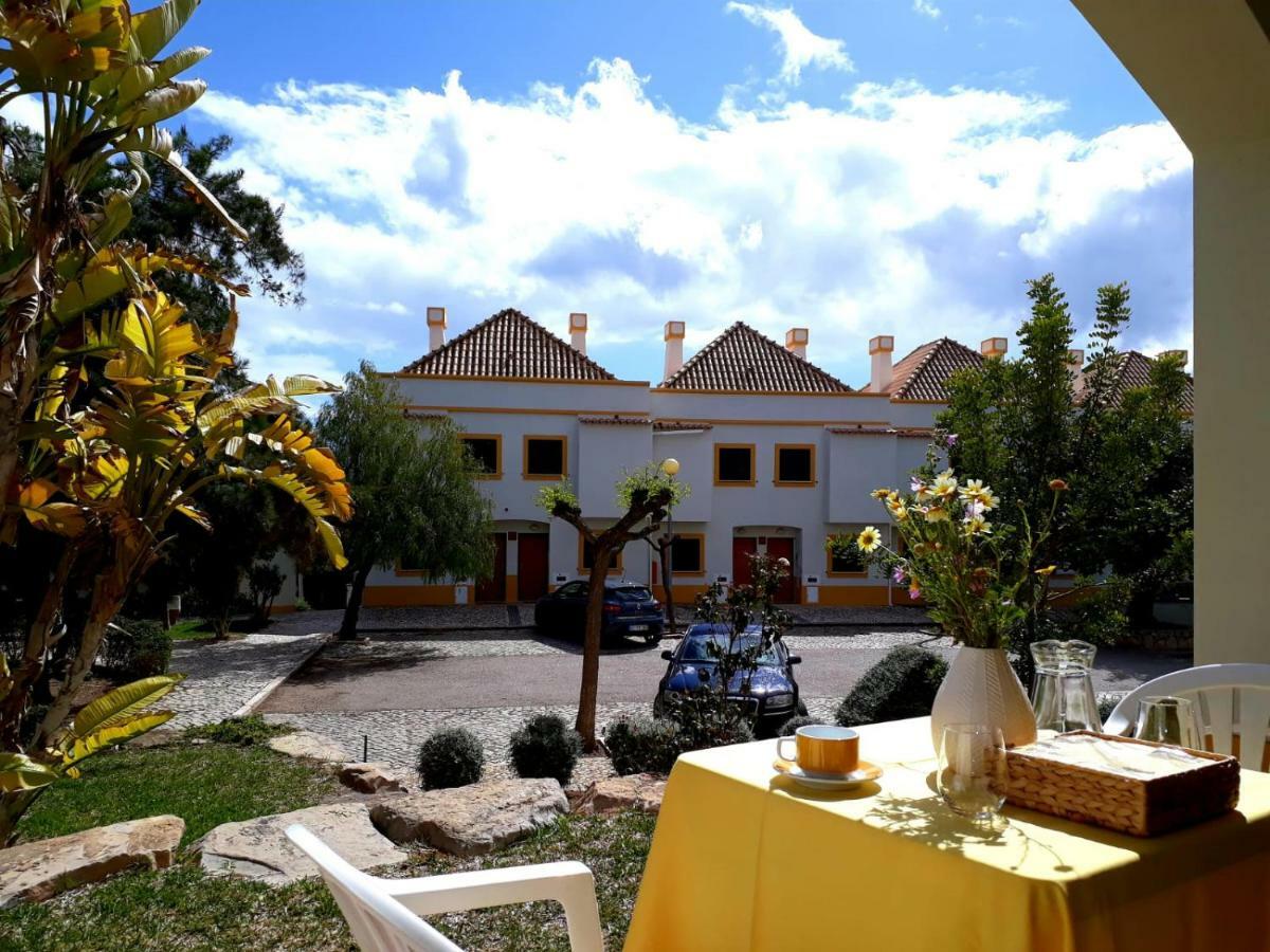 Aparte Wohnung Mit Sudterrasse Am Park Тавира Екстериор снимка